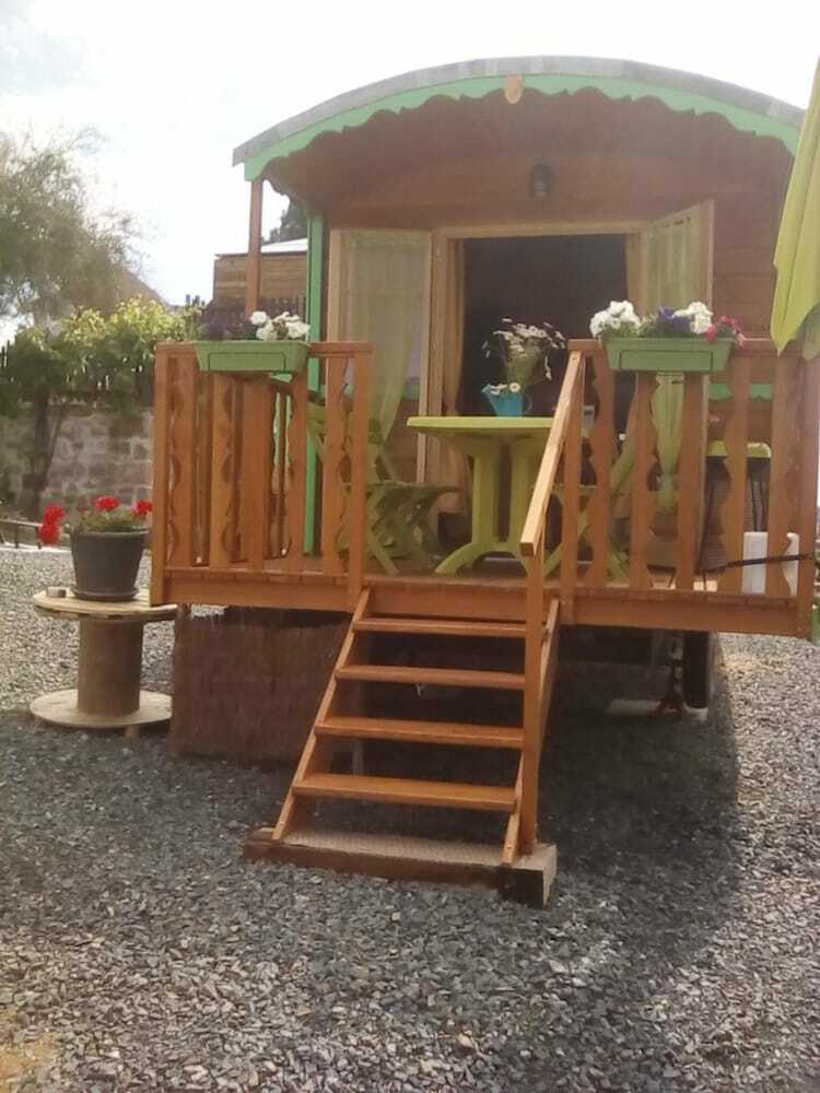 Bed & Breakfast Domaine La Moretie - La Roulotte