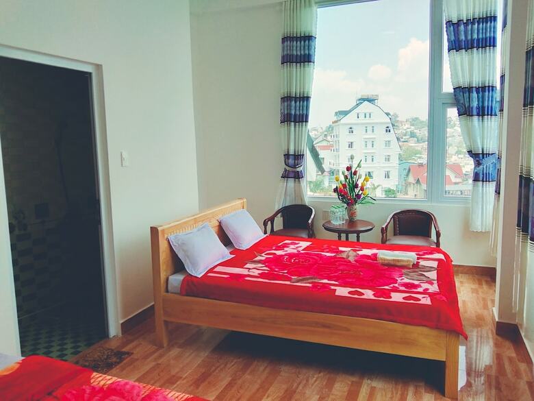 Hotel Nha Nghi Tung Lam