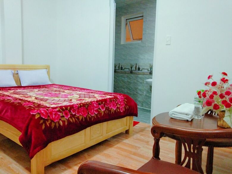 Hotel Nha Nghi Tung Lam