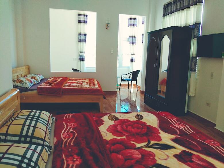 Hotel Nha Nghi Tung Lam