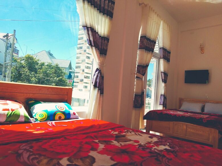 Hotel Nha Nghi Tung Lam