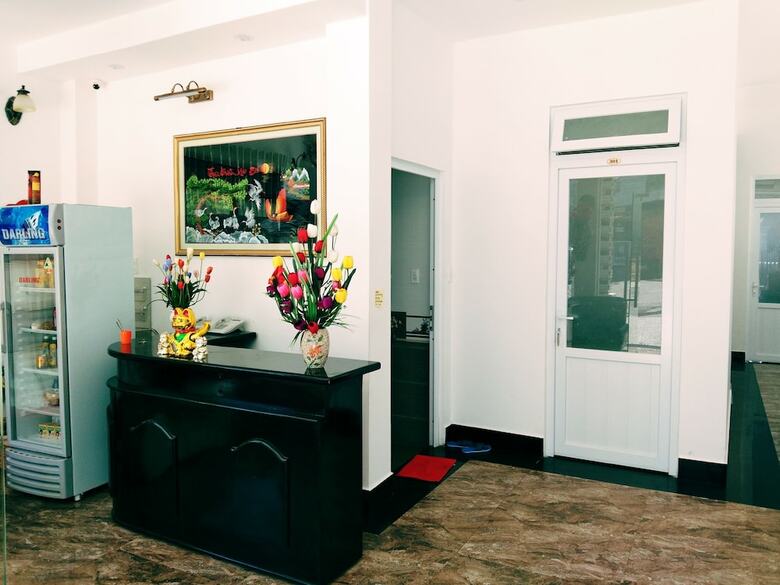 Hotel Nha Nghi Tung Lam