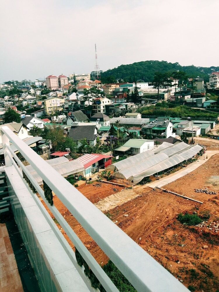 Hotel Nha Nghi Tung Lam