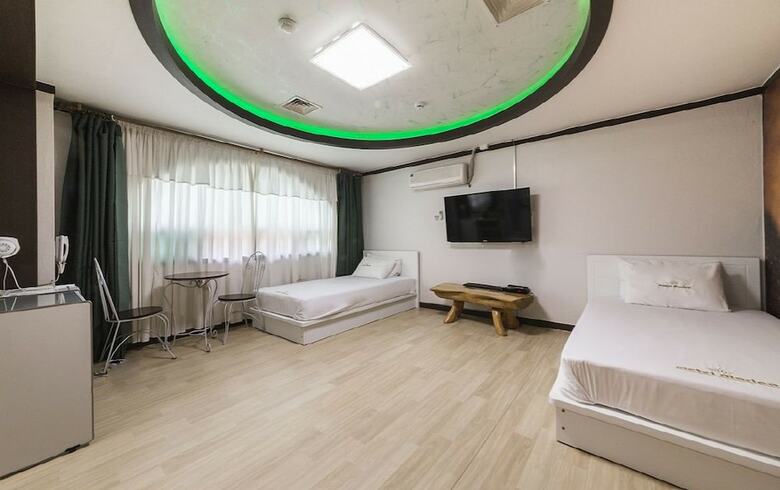 Hotel Marina Motel