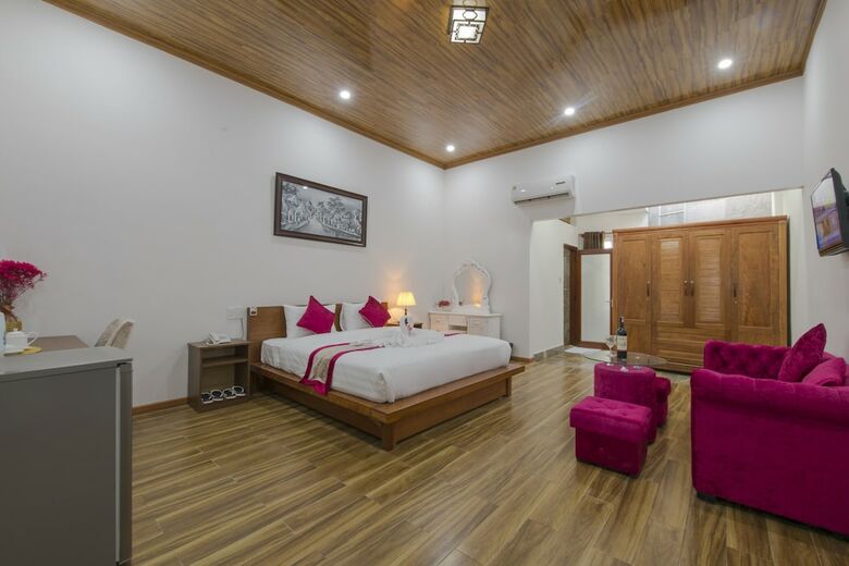 Hotel Hoa Vang Riverside Villa