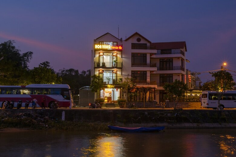 Hotel Hoa Vang Riverside Villa