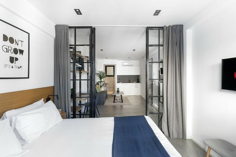 Hotel Pame House