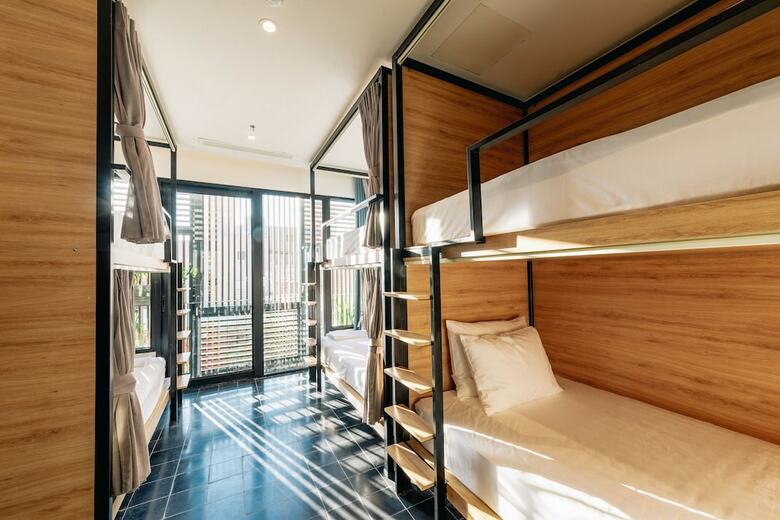 Hostal The Glomad Da Nang Hotel - Hostel