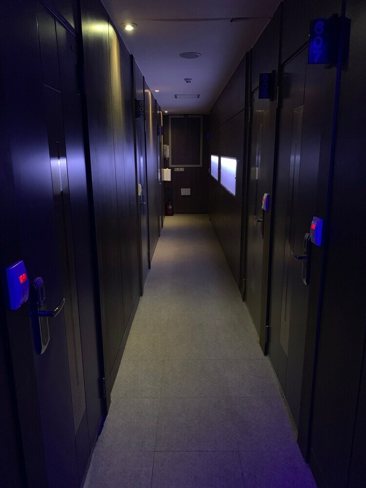 Hotel Plus Motel