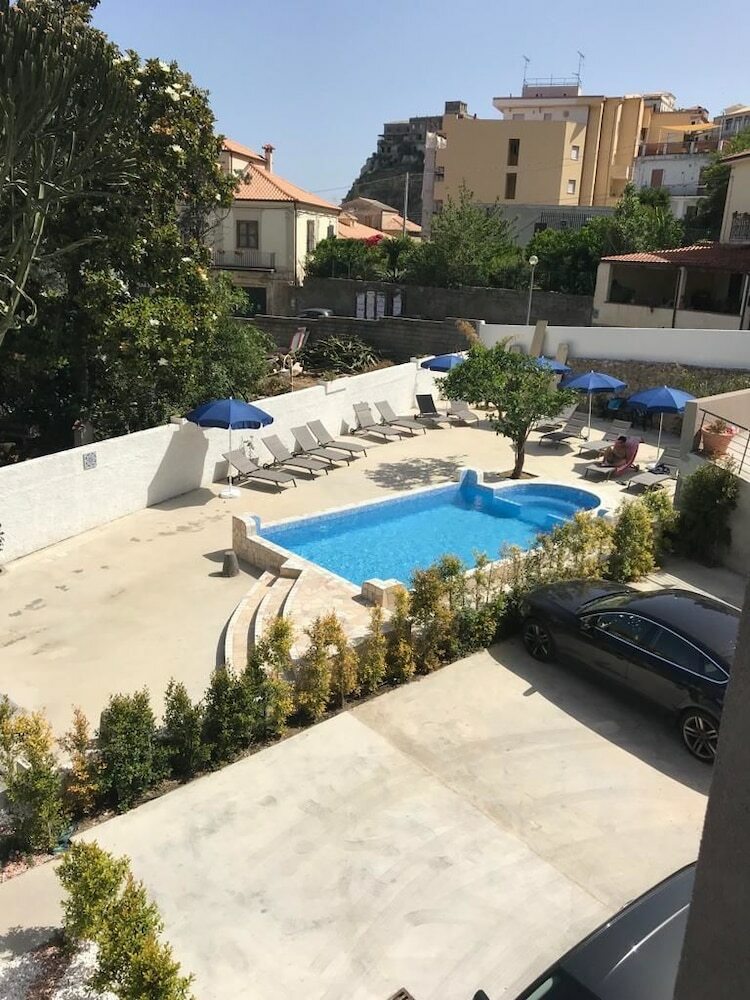Apartamento Asterias Residence