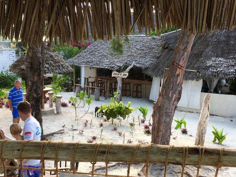 Hotel Driftwood Beach Lodge