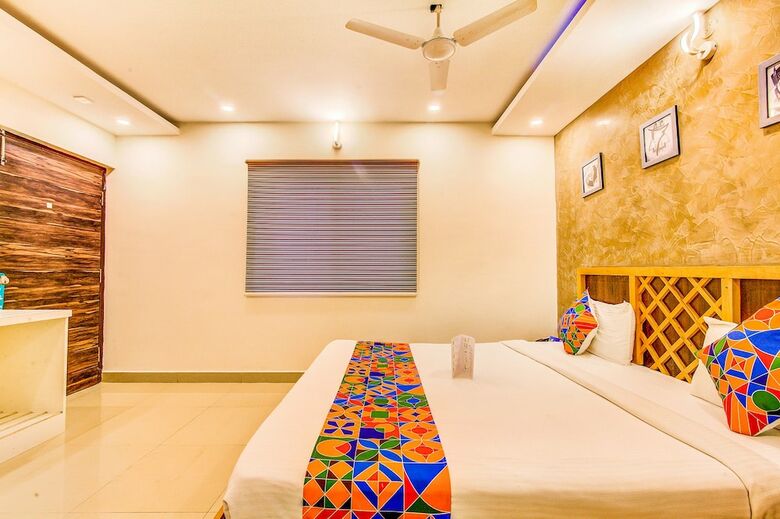 Fabhotel Mayuri Residency