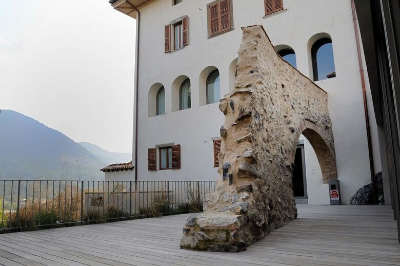 Hostal La Ripa Boutique Hotel