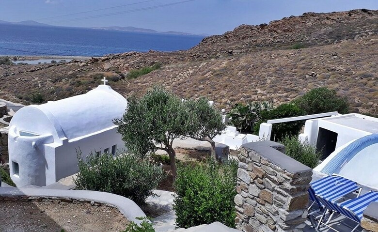 Antoninis Village Complex