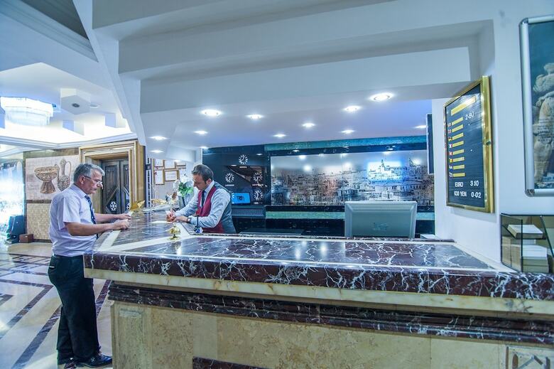 Dundar Hotel