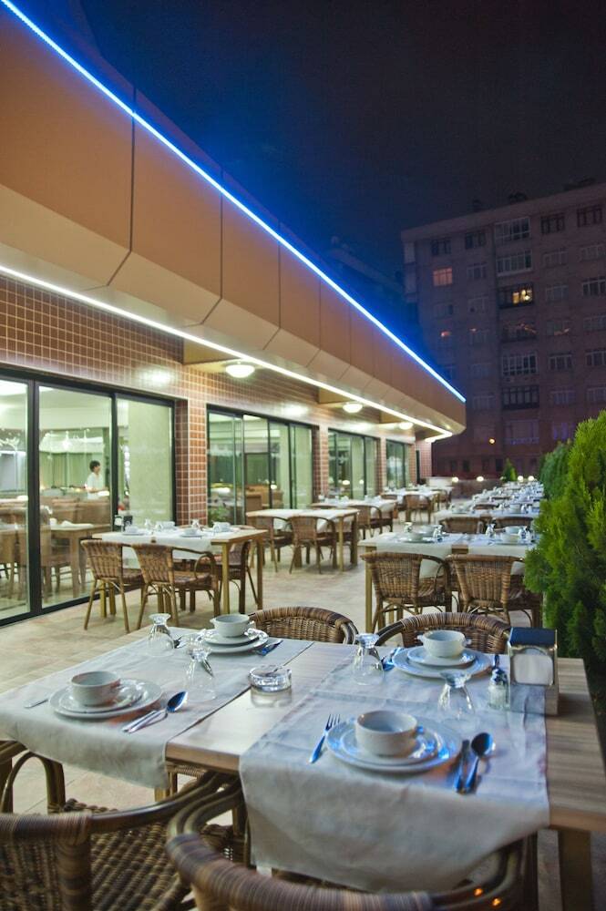 Dundar Hotel