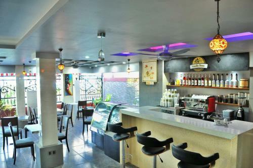 Hotel Airport Comfort Inn Premium
