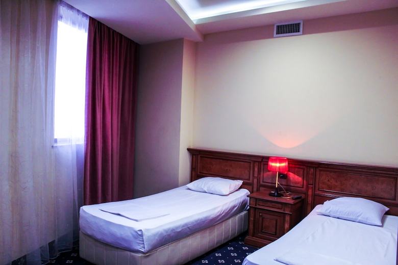 Venice Hotel