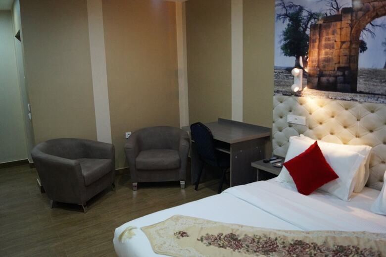 Timgad Hotel Hazem
