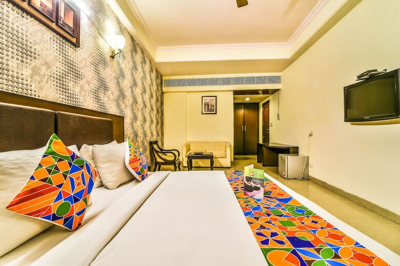Fabhotel Alpine Tree