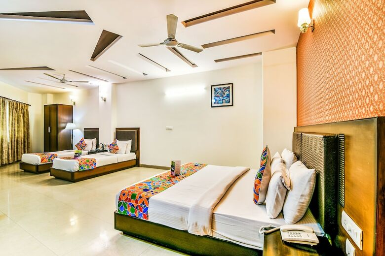 Fabhotel Alpine Tree
