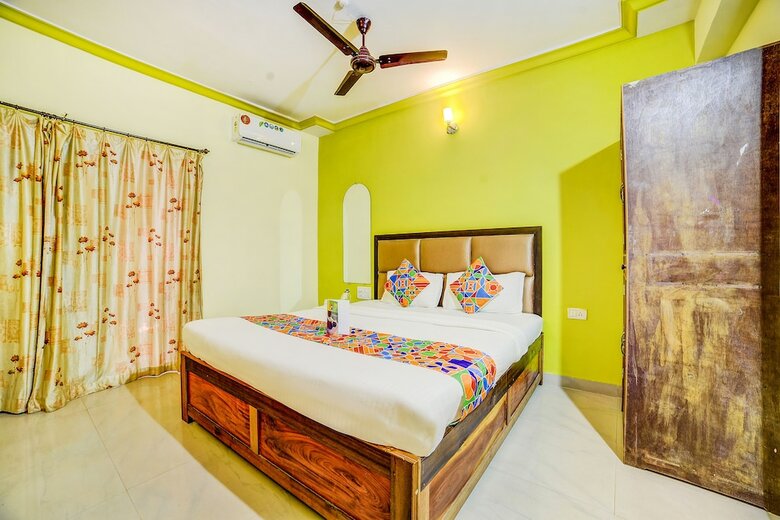 Hotel Fabexpress Purushottam Residency