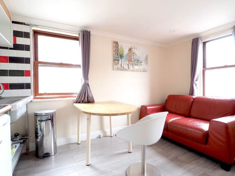 Apartamentos House176
