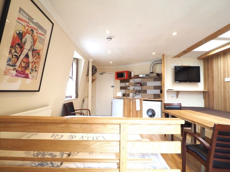 Apartamentos House176