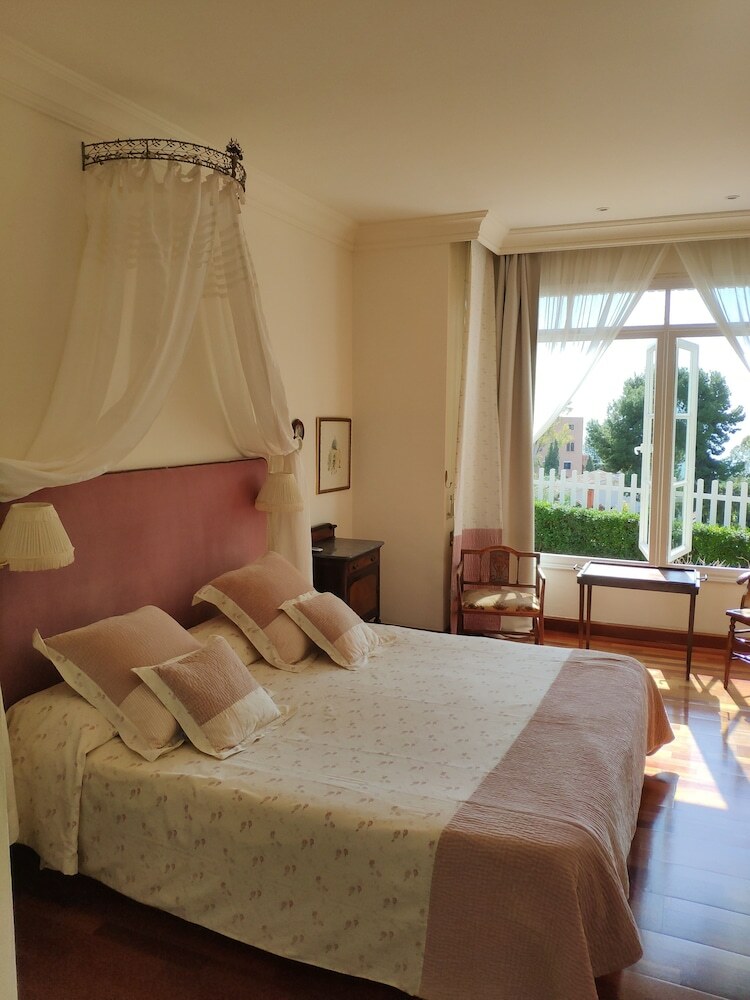 Hotel Villa Antumalal (Only Adults)