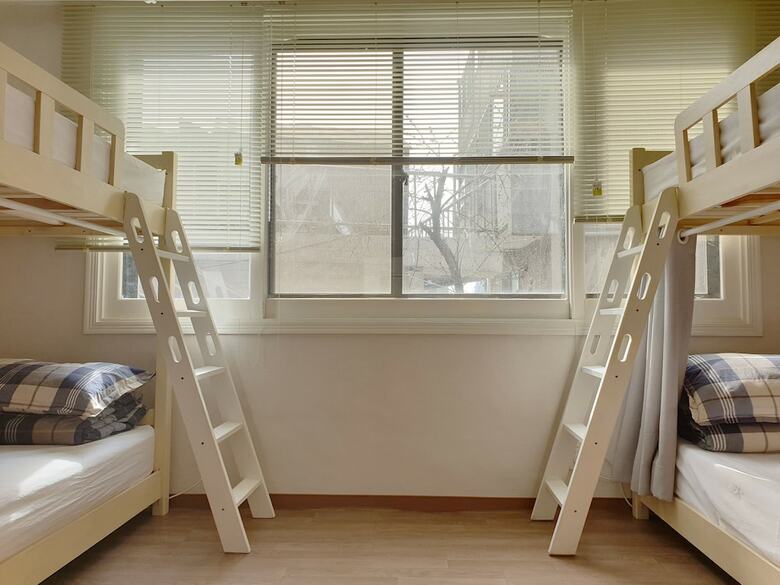 Hostal Cheese Guesthouse - Hostel
