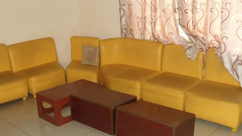 Hotel Airport Luxury Motel