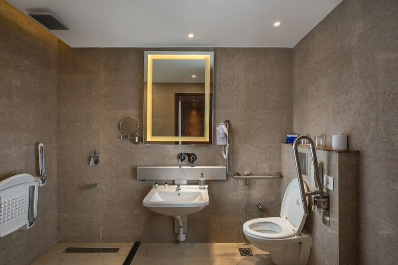 Hotel Nirvana Sarovar Portico Gorakhpur