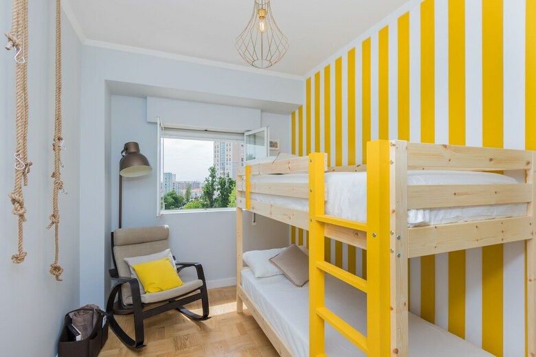 Bed & Breakfast Lisbon Airport Hostel