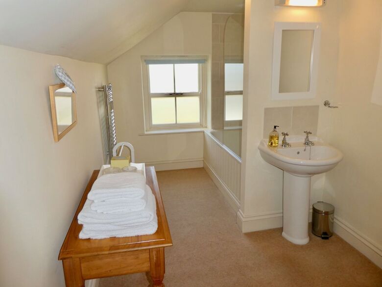 Dartmoor House B&B