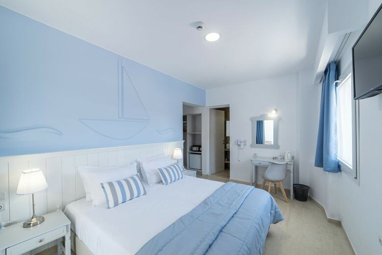 Naiades Marina Hotel