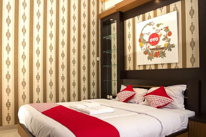 Hotel Oyo 417 Bama Guesthouse