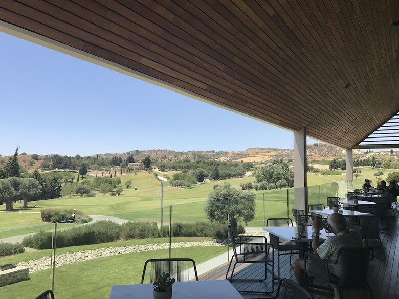 Mountain Villa With Golf Club