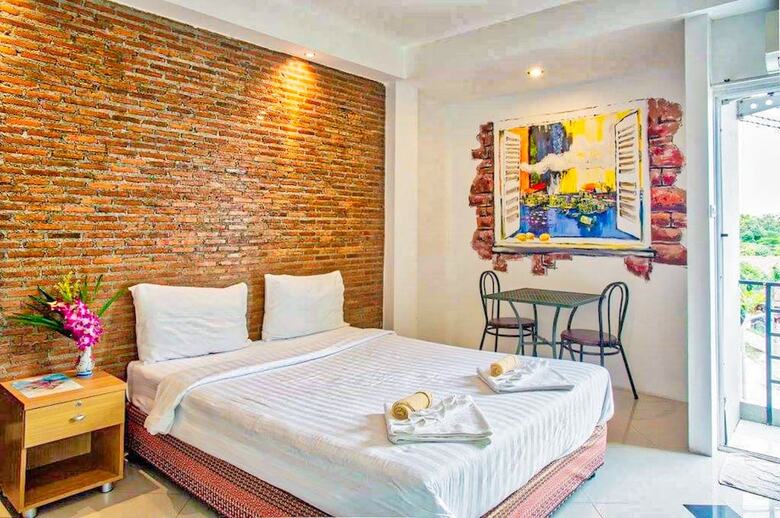 Hotel Thai Orange Magic