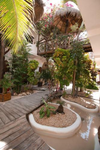 Hotel 40 Ca�ones