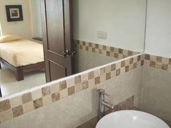 El Hotelito