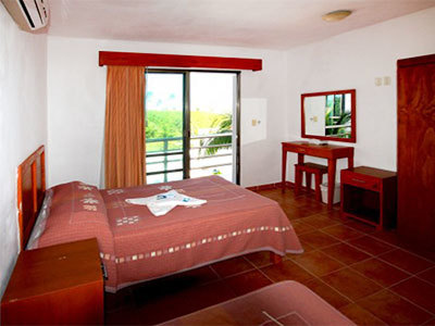 Hotel Arrecifes Costamaya