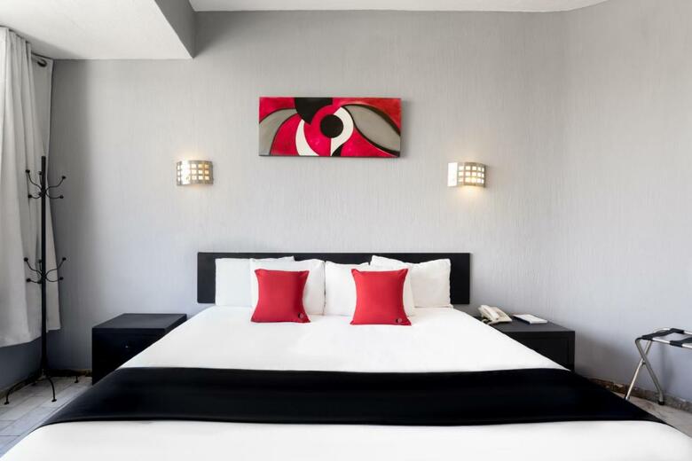 Hotel Guadalajara Express