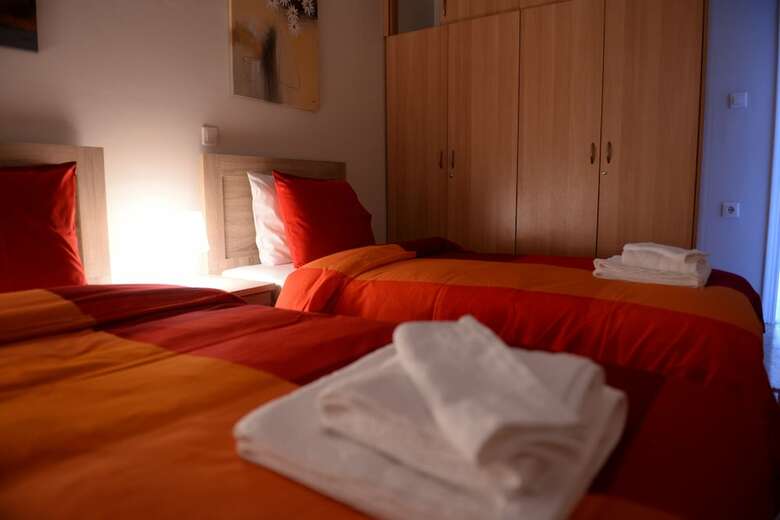 Apartamentos Patras White Castle