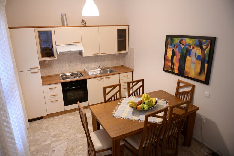 Apartamentos Patras White Castle