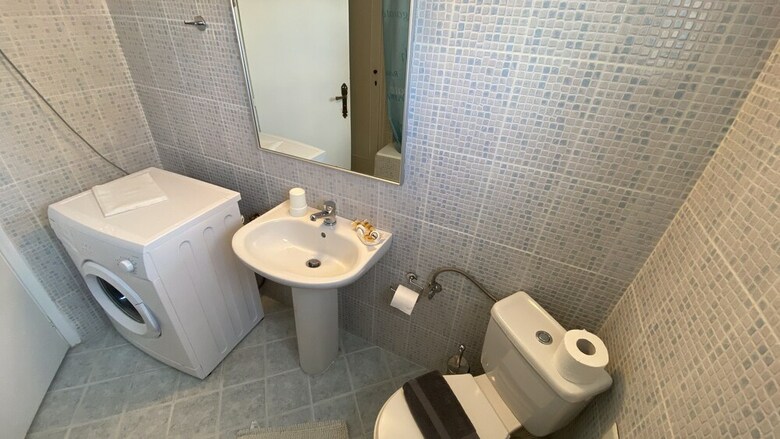 Apartamentos Patras White Castle