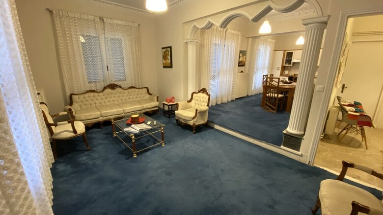 Apartamentos Patras White Castle