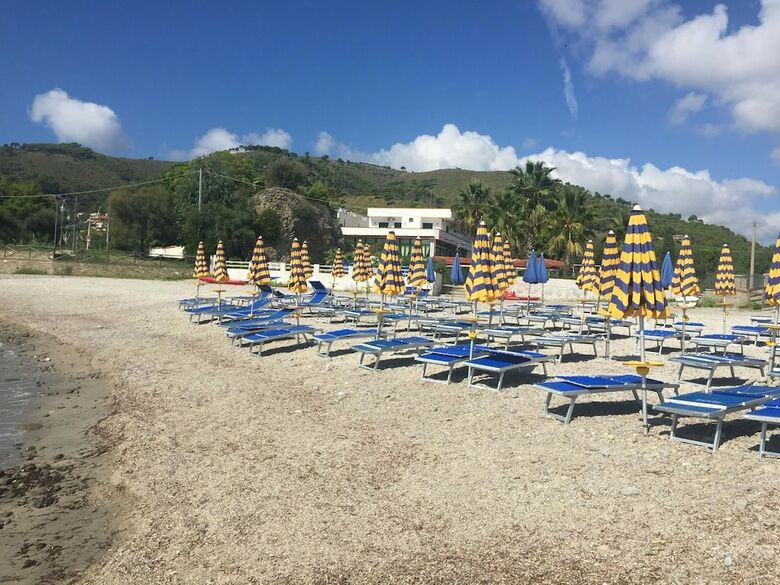 Posada Hotel Lembo Di Mare