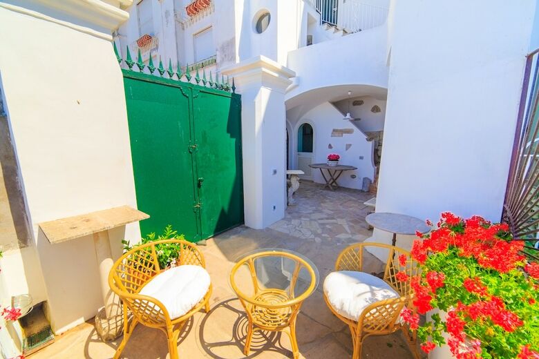 Villa Castello Apartments Capri