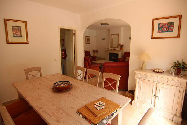 Apartamentos V4 Vila O�sis