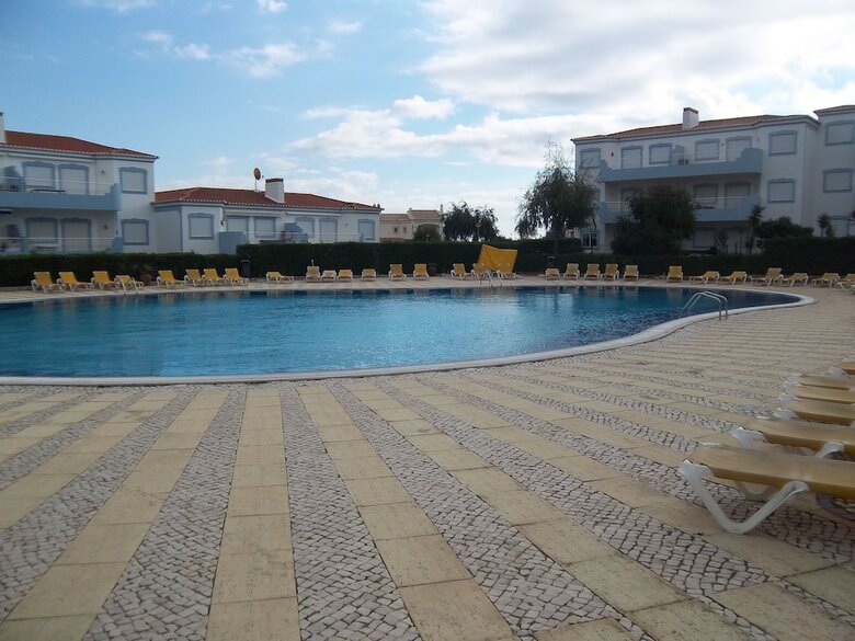 Apartamentos V4 Vila O�sis